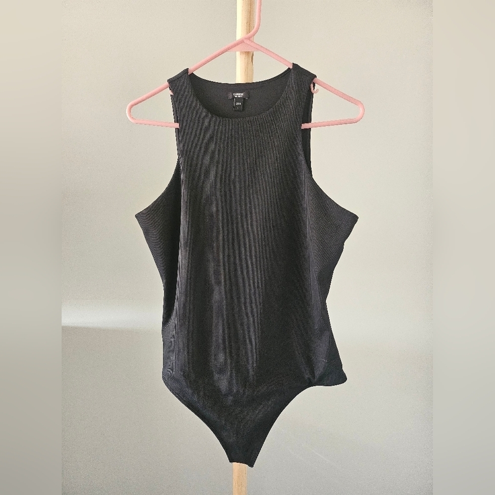 Express Body Contour Ribbed Bodysuit, Size L - Picture 6 of 8